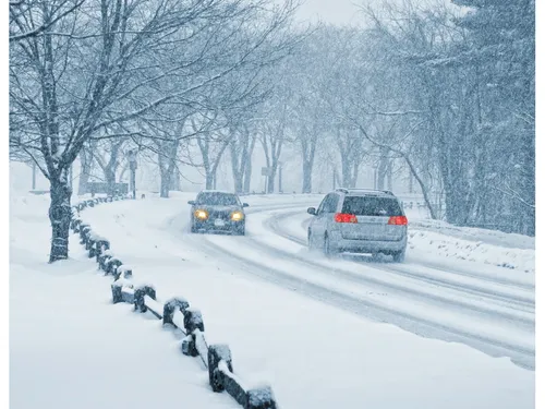 Conduite sur la neige : les bons réflexes pour rouler en sécurité
