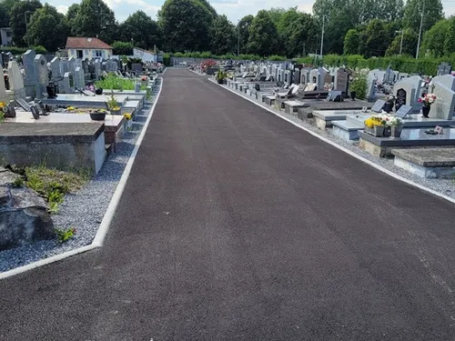 Maubeuge - Chantier terminé dans les cimetières de Douzies et...
