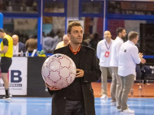 Sébastien Gardillou : "Un bel engouement pour le handball féminin...