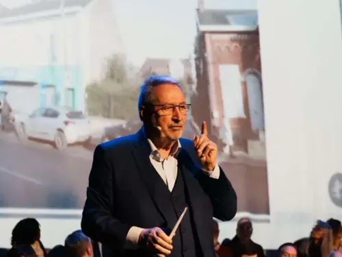 (1/2) Aulnoye-Aymeries - Bernard Baudoux prêt pour un nouveau...