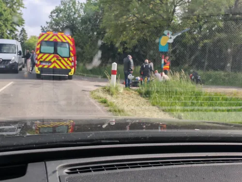 On recherche les deux infirmiers qui ont aidé un motard, le jeudi...