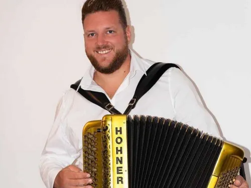 Assevent : un Sambrien champion du monde d’accordéon