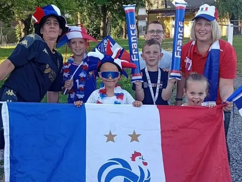 Plus de 200 Avesnois pour fêter la victoire de l’équipe de France