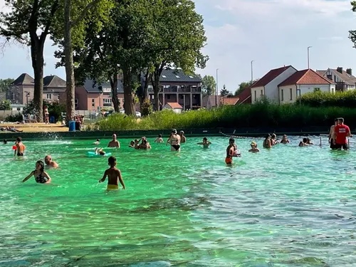 Dour : joli succès pour la piscine écolo du Belvédère