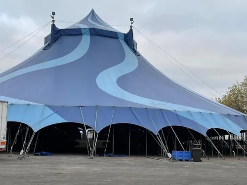 Fourmies : l'un des plus grands chapiteaux d’Europe installé sur la...