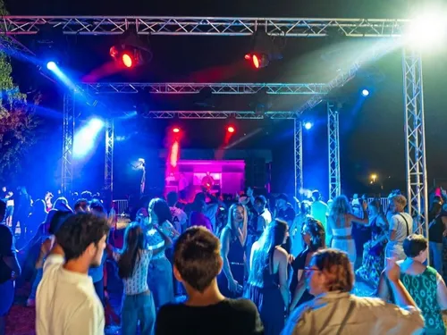 Avesnes-sur-Helpe : une 3ème soirée clubbing ce samedi au stade