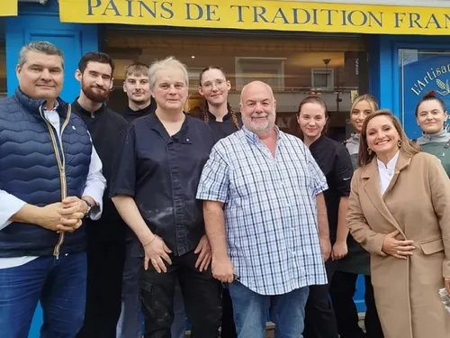 Maubeuge / Villereau : les boulangeries Dereume et Sulli sur M6 fin...