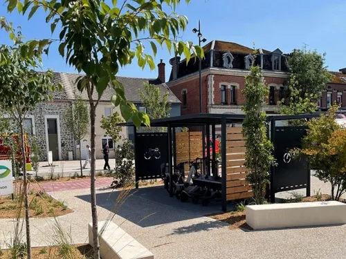 Ferrière-la-Grande : retour sur l’inauguration de la place Gambetta 