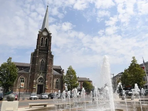 Hautmont : le départ du curé Henri Bracq