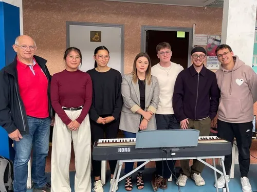 Wignehies : Hugo Gaudry, un jeune créateur de mode prometteur