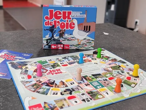 La mise en vente d’un jeu de l’oie du sud-Avesnois
