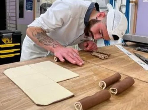 Rémi Lefaire deviendra-t-il le Meilleur jeune boulanger de France...