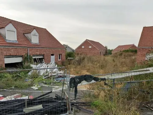 Hautmont : des précisions sur le rachat par la mairie des 8 maisons...