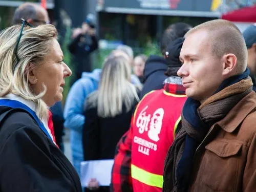 Le combat continue pour rouvrir les guichets de gares