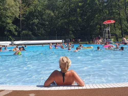 Le Nouvion-en-Thiérache : une piscine découverte au top !