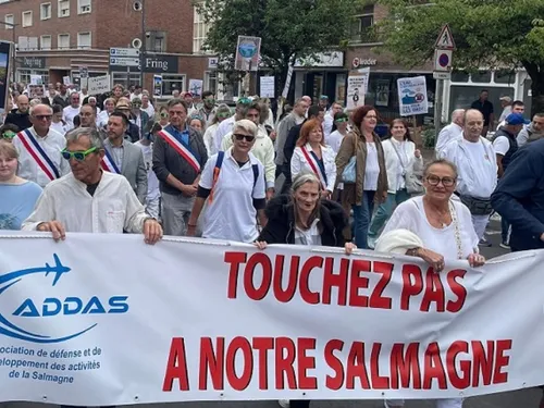 Salmagne : vers une délocalisation de l’aérodrome ?