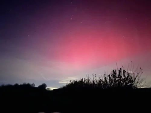 Aurores boréales : le ciel pourrait à nouveau s’illuminer ce soir...