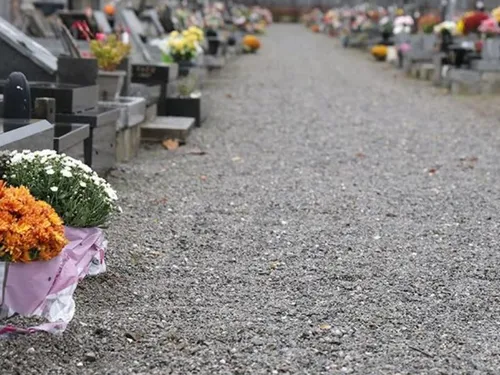 La propreté des cimetières en question ?
