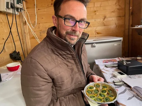 Une nouvelle ferme hélicicole et apicole en Avesnois !