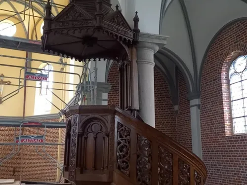 Haut-Lieu : les travaux de rénovation de l’église se poursuivent 