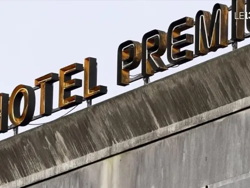 Feignies : des façades noircies par le champignon diable