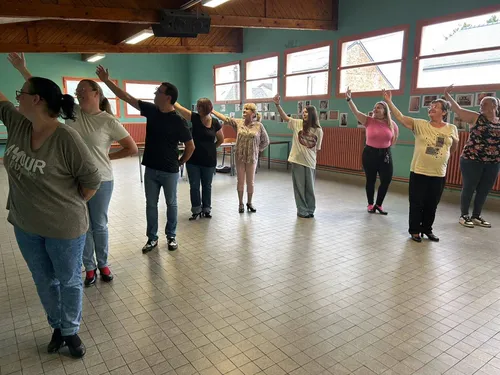Fourmies : des cours de claquettes avec les Pascrécelles