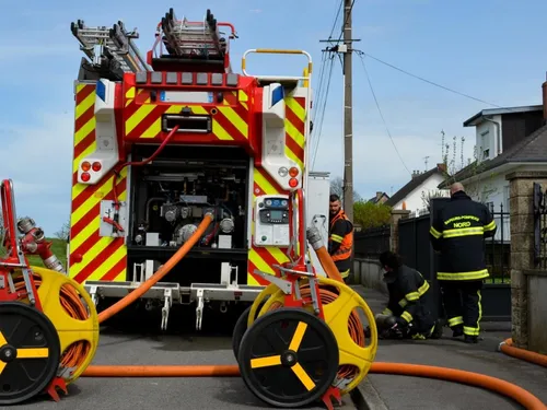 Archon : une menuiserie ravagée par un incendie 
