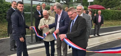 Hargnies a inauguré son nouveau quai de bus