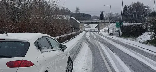 Succession d’accidents à cause de la neige dans le Sud-Avesnois et...