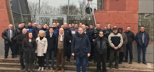 Maubeuge - Trois policiers se font tirer dessus à coups de Airsoft