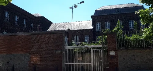 Hautmont - Bilan de la fusion de l'école Carion et Montaigne ?...