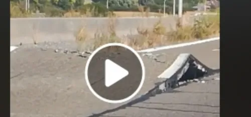 Insolite - La route se soulève brusquement sur la R5 en direction...