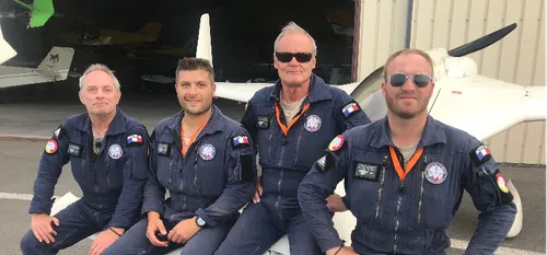 La Patrouille Reva de Colmar : trois avions construits par le...