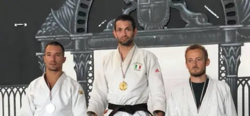 Judo - Le Sambrien Gianni La Piccirella s'impose aux Championnats...