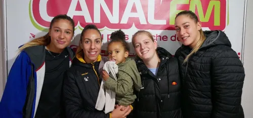 Basket - Sabrine Bouzenna, Élise Cammas, Élise Desprez, Anaïs...