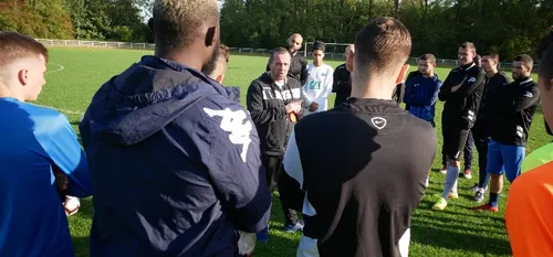 La Minute de l'Entente - " Il faut se faire mal pour marquer un but...