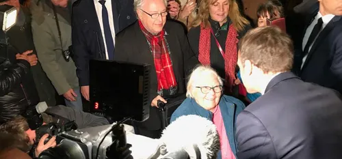 Monique de Boussois, Fan d'Emmanuel Macron