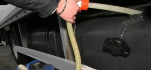 Hausse des prix à la pompe, attention au siphonnage