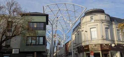 Aulnoye-Aymeries - Avec la construction de la verrière, des...