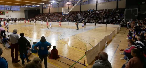 La Minute de l'ASA Basket - Une salle pleine pour encourager les...