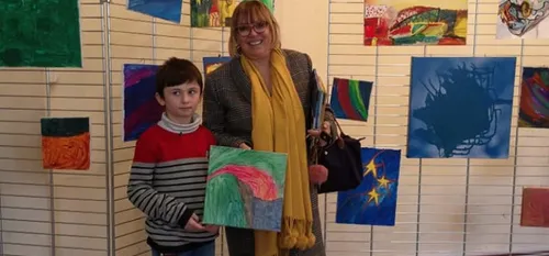 Cambrai  : Arthur, 10 ans, peint pour aider les sans abris