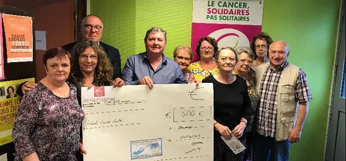 Maubeuge - Étincelle de la Sambre remet un chèque pour...