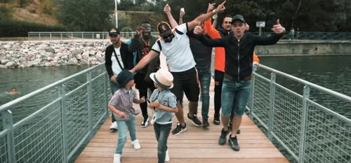 Musique - Un maubeugeois sort un clip, tourné au Watissart de Jeumont