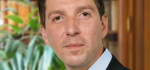 Des menaces physiques et un contrat pour tabasser le maire de...