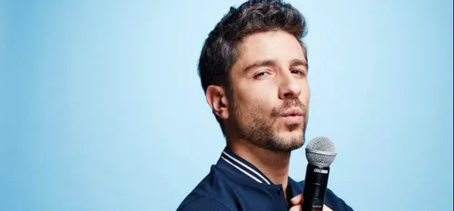 Gare à vous : Vérino, humoriste connecté à la gare numerique de...