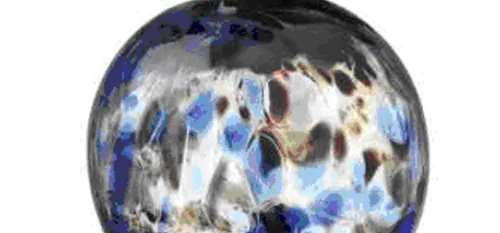 Trélon : fabriquer ses propres boules de Noël