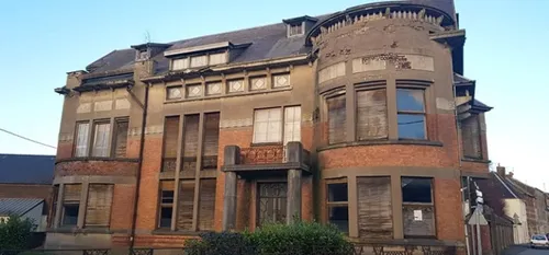 Un projet de transformation de la Maison Ténart à Trélon en un...