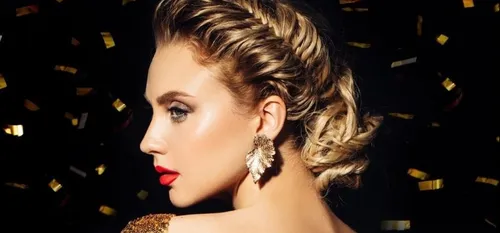 FETES DE FIN D’ANNEE : QUELLES TENDANCES CHEZ LE COIFFEUR ?