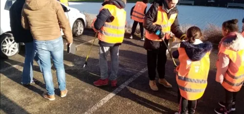 Jeumont - Chaque semaine, les habitants se réunissent pour ramasser...