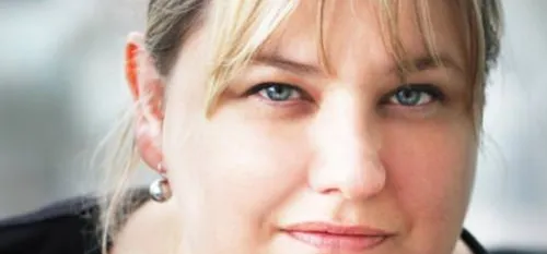 L’AUTEURE KARINE GIEBEL A LA LIBRAIRIE VAUBAN DE MAUBEUGE